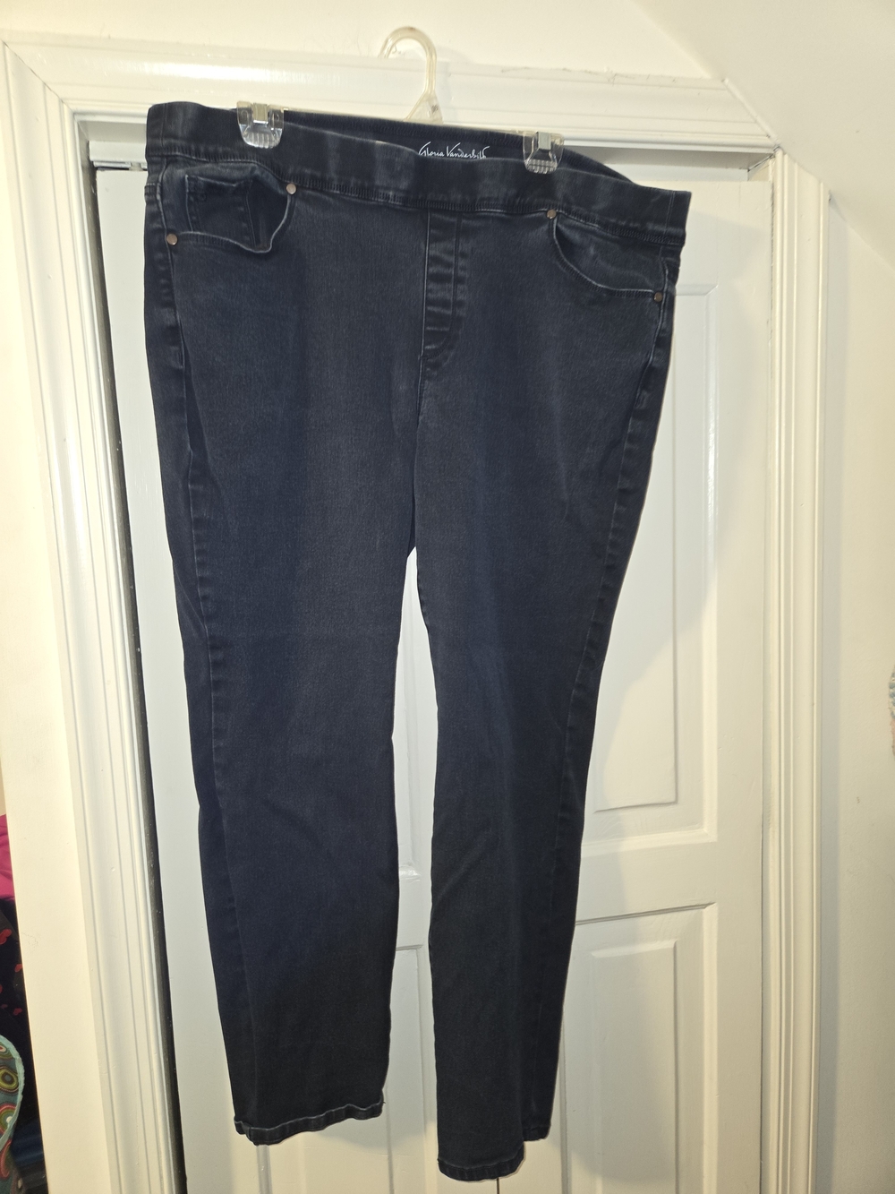 Gloria Vanderbilt Dark Navy Stretch Skinny Jeans
